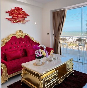 Área de estar no saguão