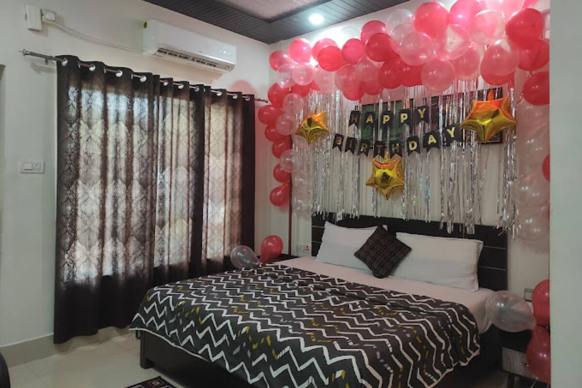 Deluxe Double Room, City View | WiFi (free), bed sheets