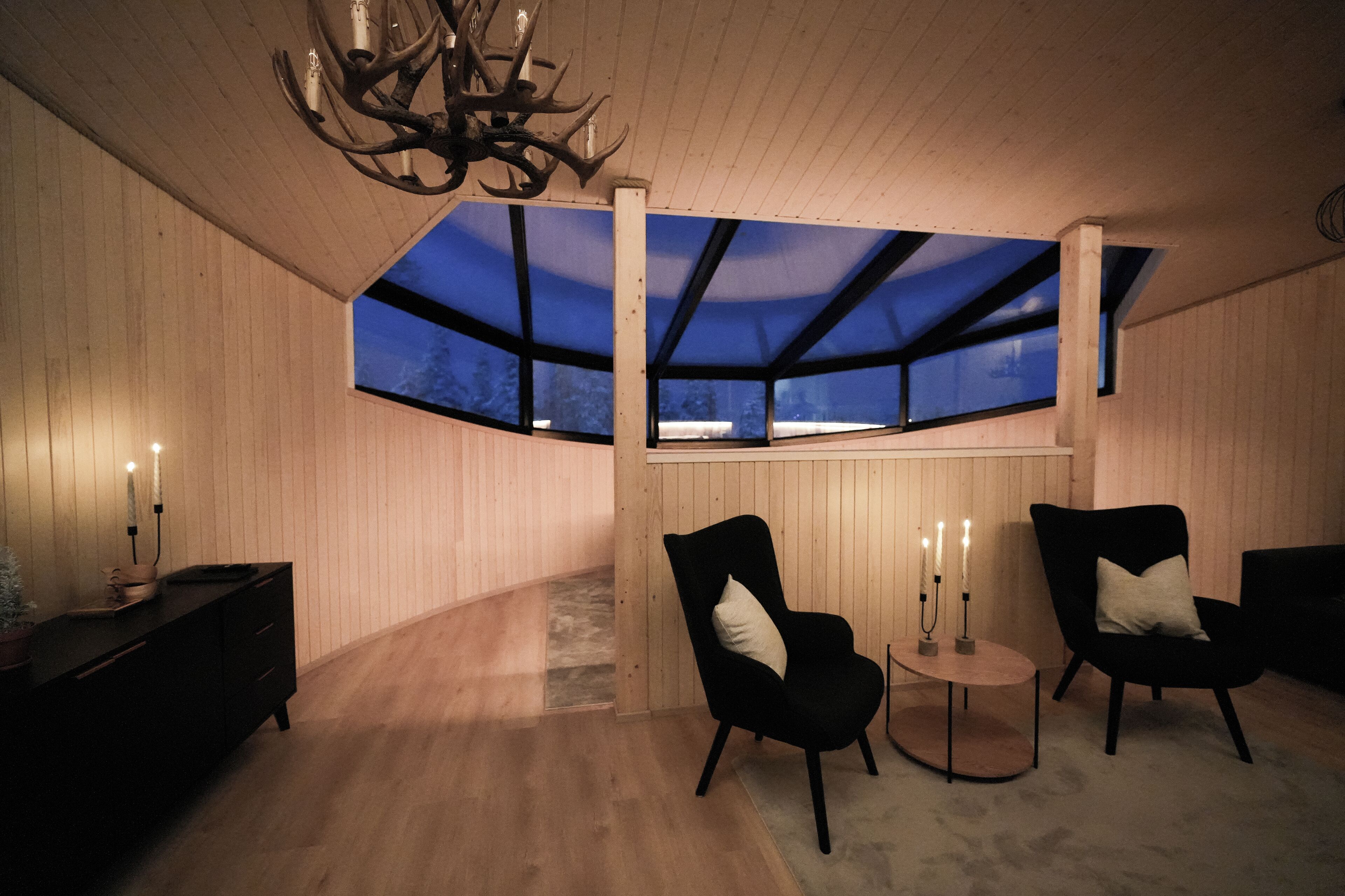 1 habitación y caja de seguridad en la habitación 