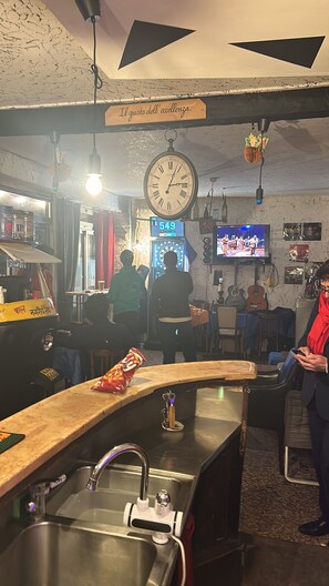 Bar (on property) - Studio Tout Equipé (Ivry-sur-Seine)