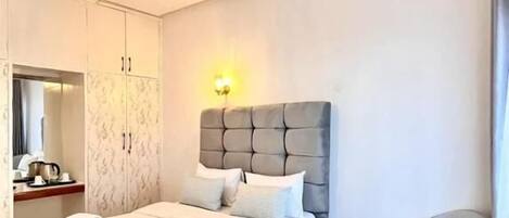 Habitació superior | 1 dormitori, wifi gratuïta i roba de llit