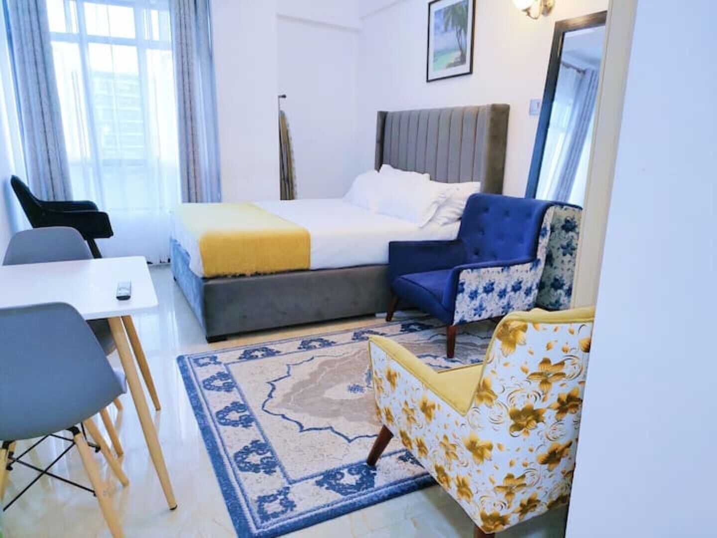 1 غرفة نوم ومكواة/لوح كي وواي فاي وملاءات أسرّة