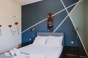 Apartment | 1 bedroom, desk