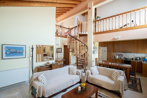 Neromilos Harmony - Roussis Residence