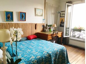 2 bedrooms, iron/ironing board, WiFi, bed sheets - Appartement de 3 Pièces sur Charmante Place Montmartre (Paris)