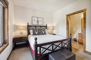 3 Schlafzimmer, Bügeleisen/Bügelbrett, kostenloses WLAN, Bettwäsche