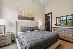 2 chambres, fer et planche Ă repasser, Wi-Fi gratuit, draps fournis