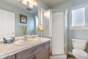 Hair dryer, towels - Charming Ski-In/Ski-Out Townhouse on Big Mountain! (Whitefish)