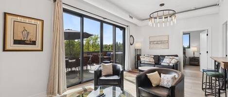 Smart-tv en een open haard