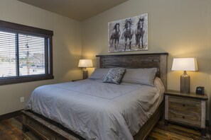 2 chambres, bureau, fer et planche à repasser, Wi-Fi gratuit