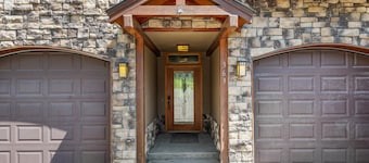 Winter Availability! Ski-in/Ski-Out Chalet with Hot Tub on Whitefish Mountain!