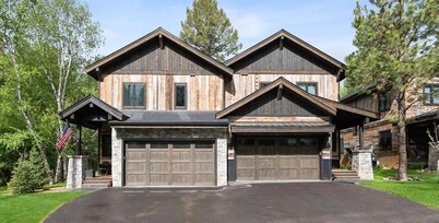 Spend Winter in Whitefish! Luxury Home!! Just blocks from Whitefish City Beach!