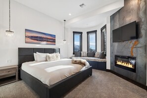 3 Schlafzimmer, Bügeleisen/Bügelbrett, kostenloses WLAN, Bettwäsche