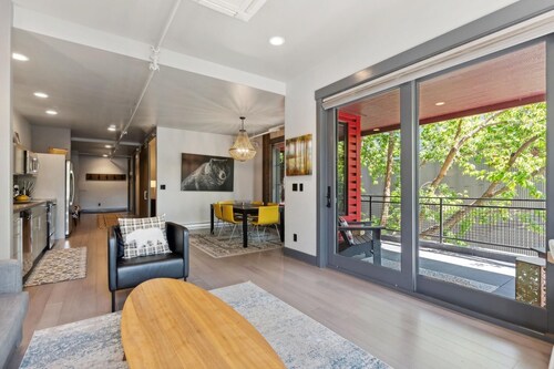 Luxury Unit in Downtown Whitefish with Stunning Big Mountain Views!