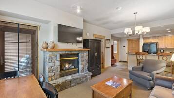 智能電視、壁爐