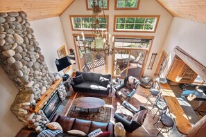 スマートテレビ、暖炉