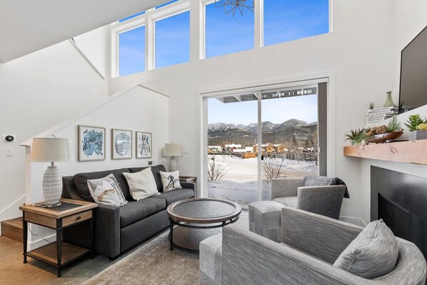 Smart TV, fireplace, foosball