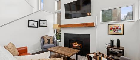 TV connectée, cheminée