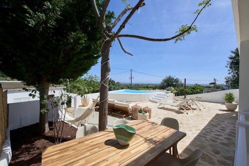 Welcome to your coastal house in the Ria Formosa!