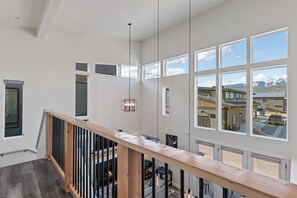 Interior - The Eagle's Nest! Condo with Clubhouse, Communal Pool, and Hot Tub Access! (Whitefish)