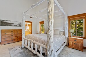 5 chambres, fer et planche à repasser, Wi-Fi gratuit, draps fournis