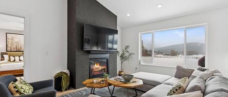 TV connectée, cheminée