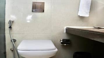 Standard Room | Bathroom