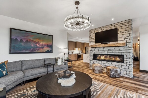 Téléviseur connecté, foyer