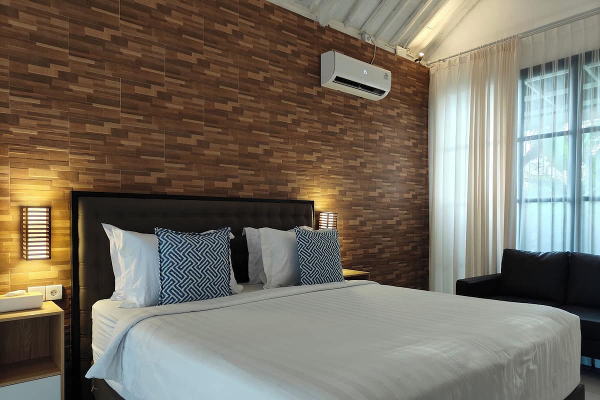 Kamar Double Eksekutif | Meja kerja, ruang kerja ramah laptop, Wi-Fi gratis, dan seprai linen