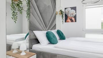 Căn hộ, 1 phòng ngủ, ban công | 1 phòng ngủ, trang trí khác biệt