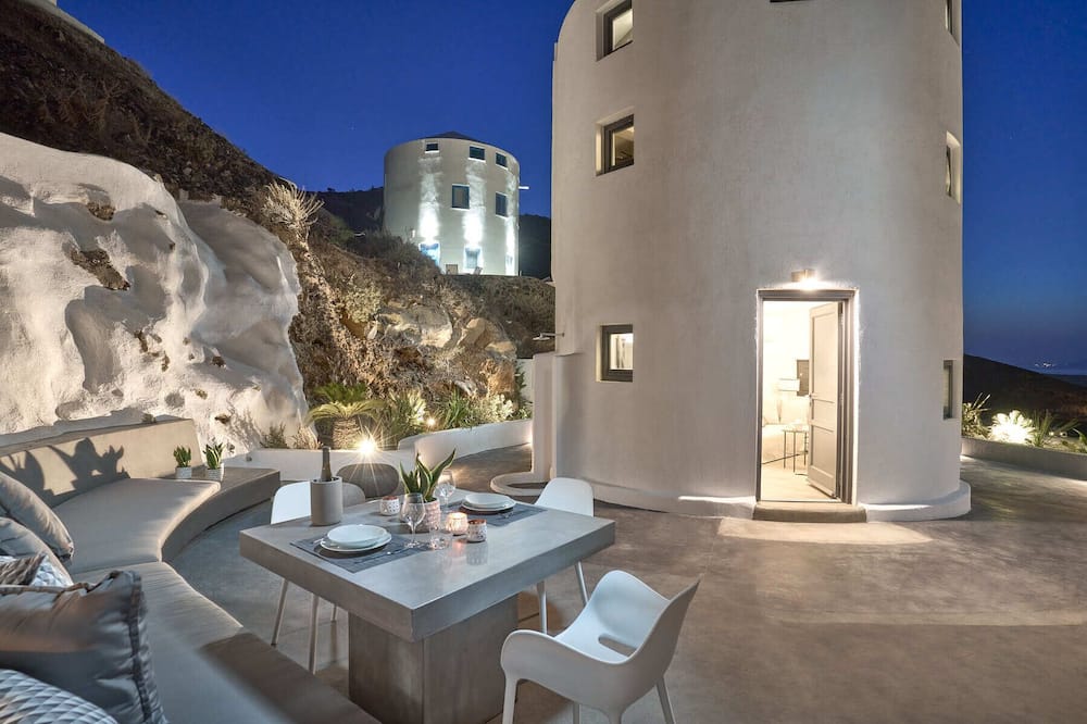 Topos Exclusive Santorini - Ημεροβίγλι