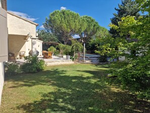 Terrace/patio - Beautiful house in Provence (Morières-lès-Avignon)