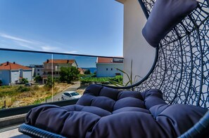 Apartment (A1) | 2 bedrooms, in-room safe, iron/ironing board, free WiFi - Apartment Linda (Okrug)