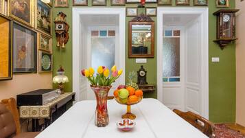 Apartment (A1) | Living room