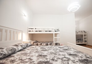 Exclusive Room, Courtyard View | Premium bedding, individually furnished, desk, laptop workspace - rozzano affittacamere (Rozzano)