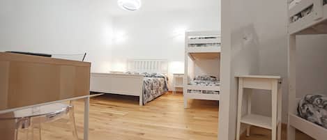 Exclusive-Zimmer, Blick auf den Innenhof