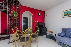 House | Living room | TV - House Zdenka (Okrug)