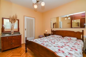 アパートメント (A2) | 1 室のベッドルーム、アイロン / アイロン台、WiFi (無料)