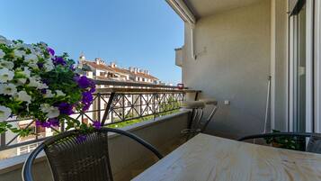 Apartment (A1) | Balcony