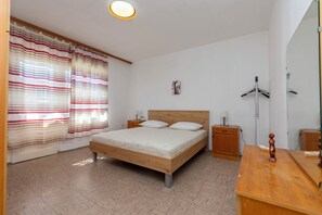 Apartment (A1)