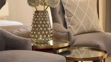 Studio (A4) | Living room