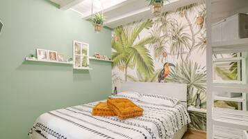 1 bedroom, desk, iron/ironing board, free WiFi