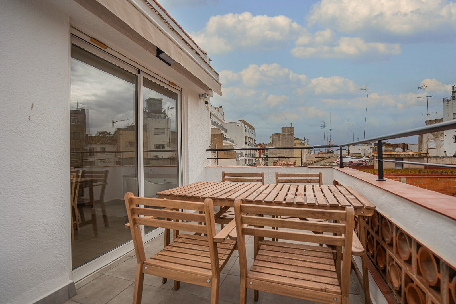 Photo - Molí de Mar Hostal - Check-in autónomo 24 h