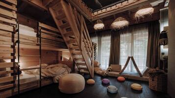 Children’s theme room