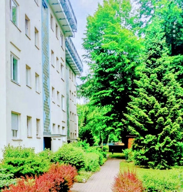 Exterior - Die Wohnung ist Gemütliche und Schönen in Altmariendorf, Viel zum Erleben (Berlin)