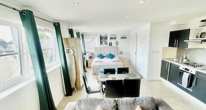 Lovely Spacious Studio in Central Cambridge