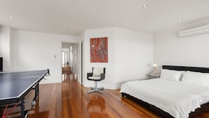 4 chambres, Wi-Fi, literie fournie