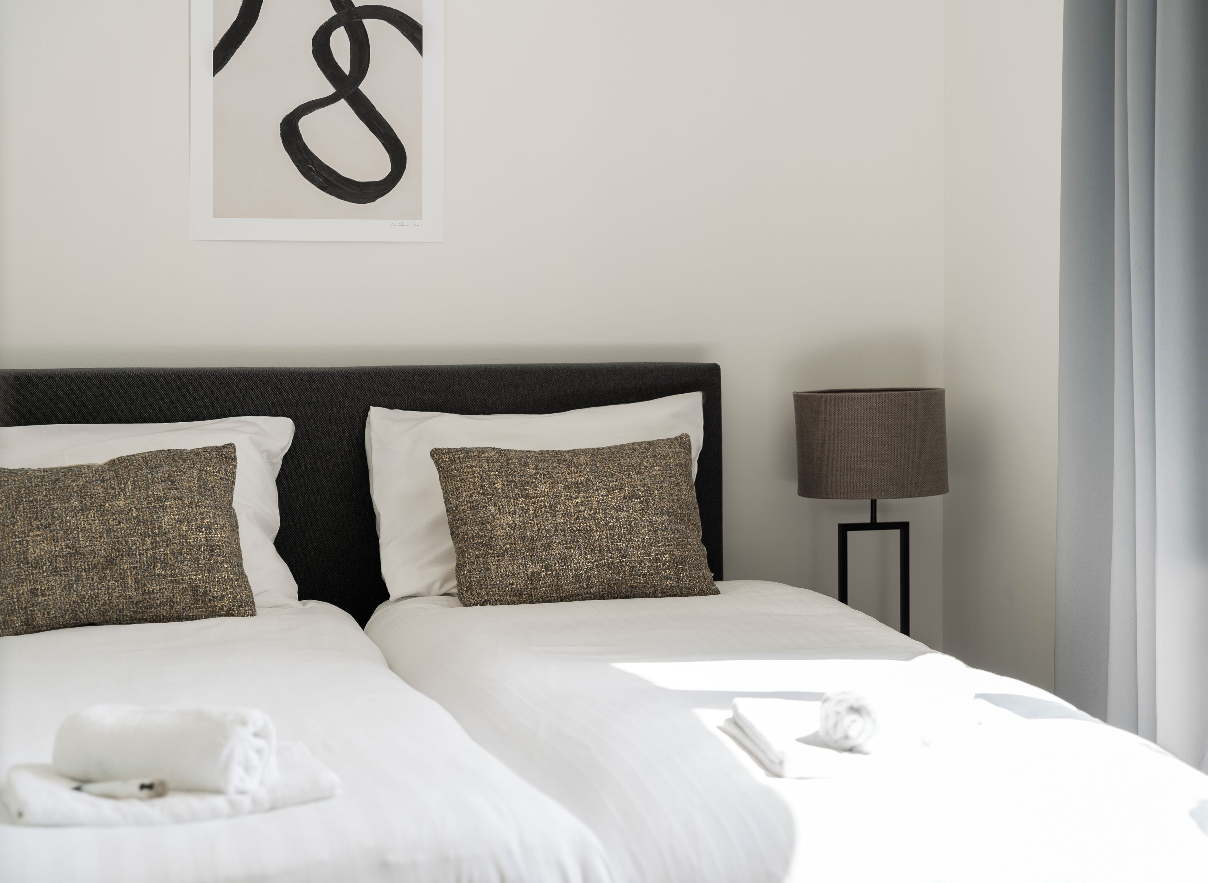 Wake up to sleek simplicity and comfort every morning.

Betaalbaar comfort bij Bed en Koffie, op loopafstand van bruisend Eindhoven Centrum.