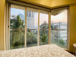 2 bedrooms, iron/ironing board, WiFi, bed sheets - Modern 2 Bedroom Apartment in Bandra area with Parking
 (Mumbai)