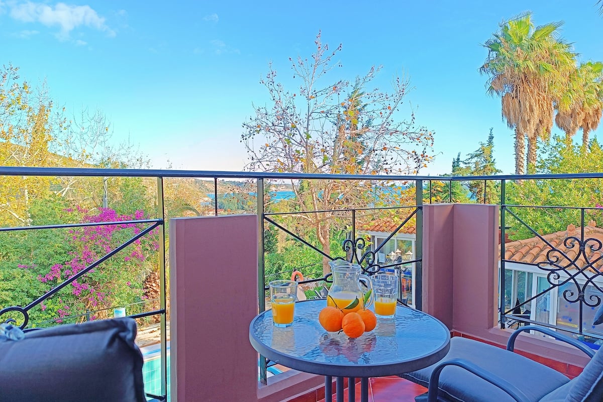 Romantic Suite, Sea Facing | Balcony view
